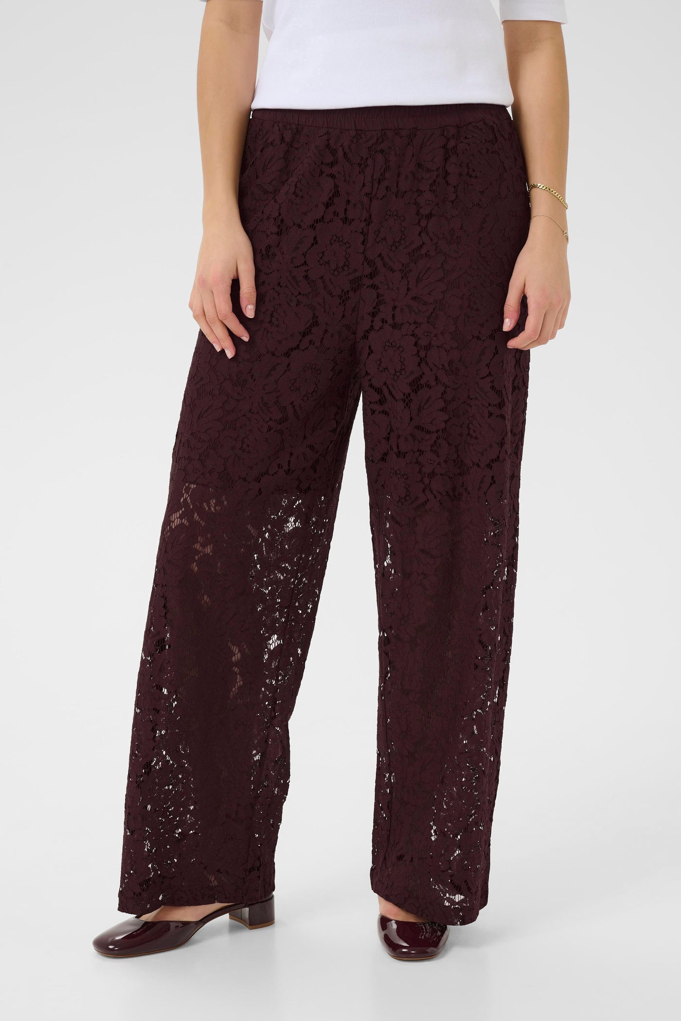 Nomi broek