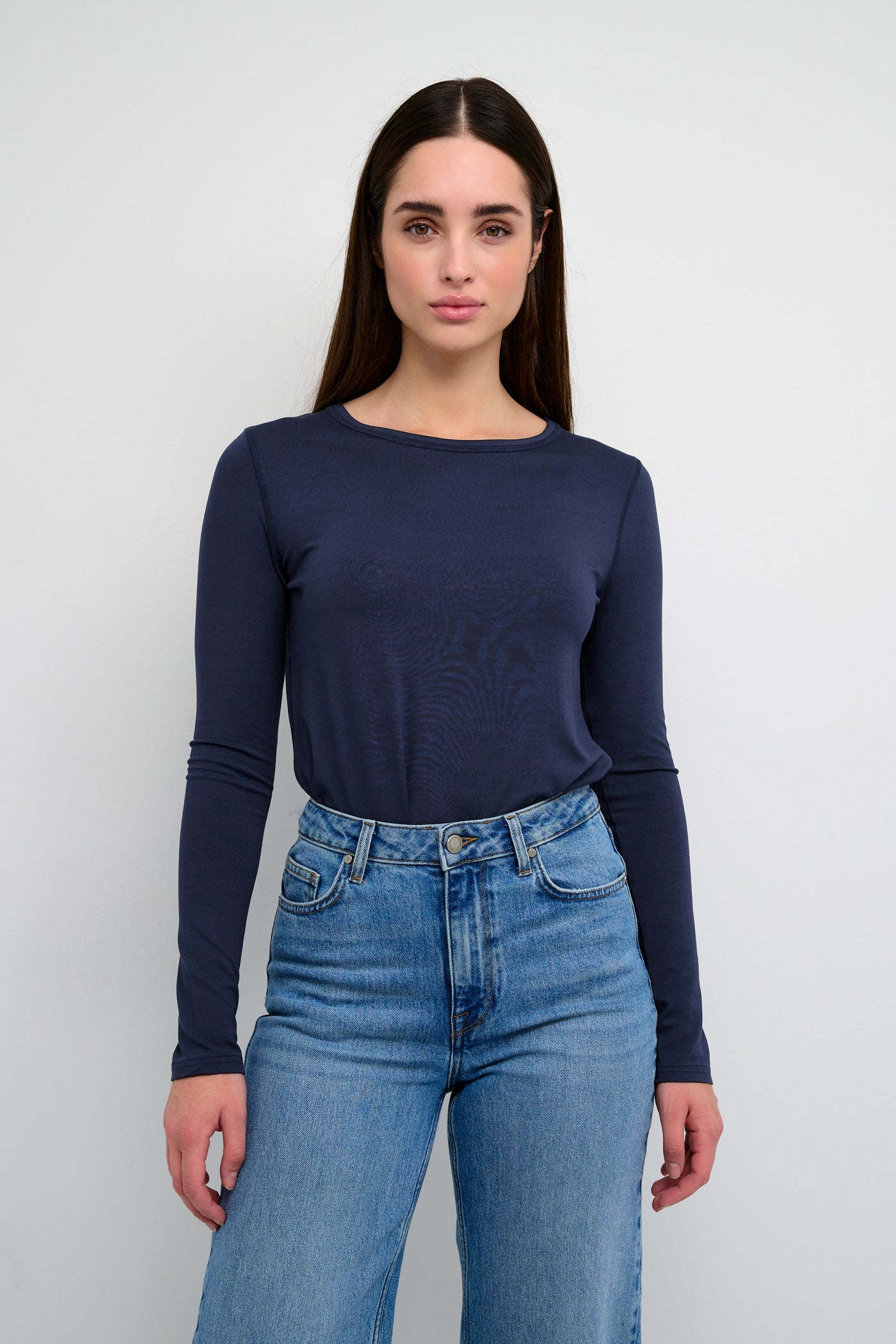 The Modal T-shirt donkerblauw