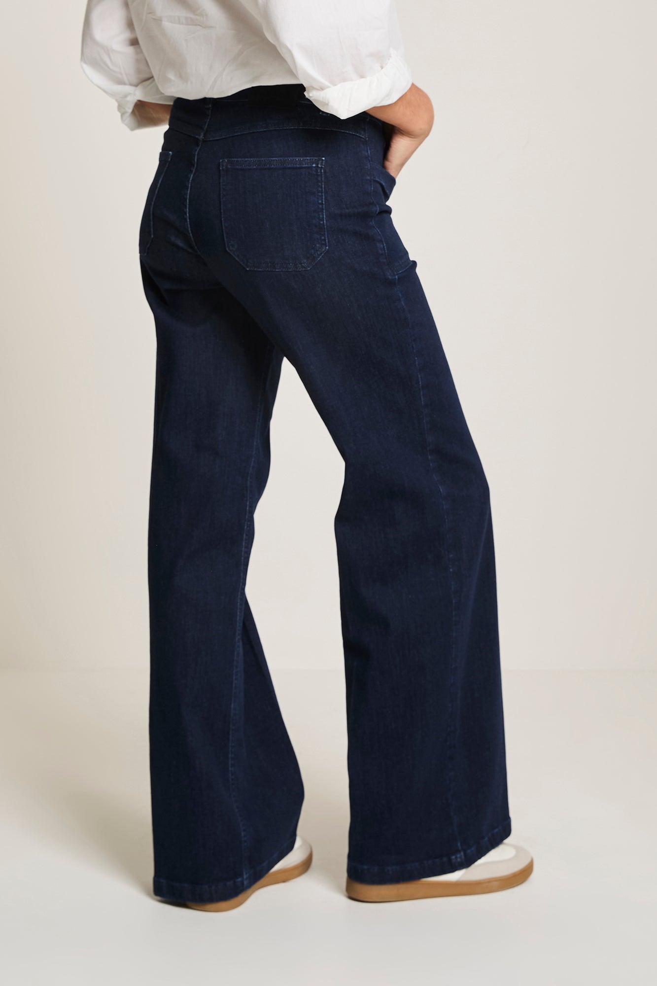 Mira jeans
